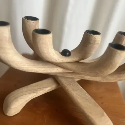 Kertastjaki 8 arma
