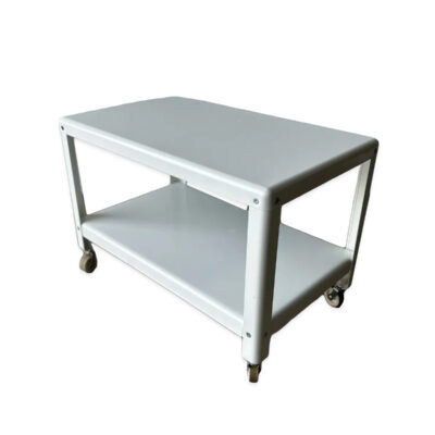 Hvítt hjólaborð úr málmi