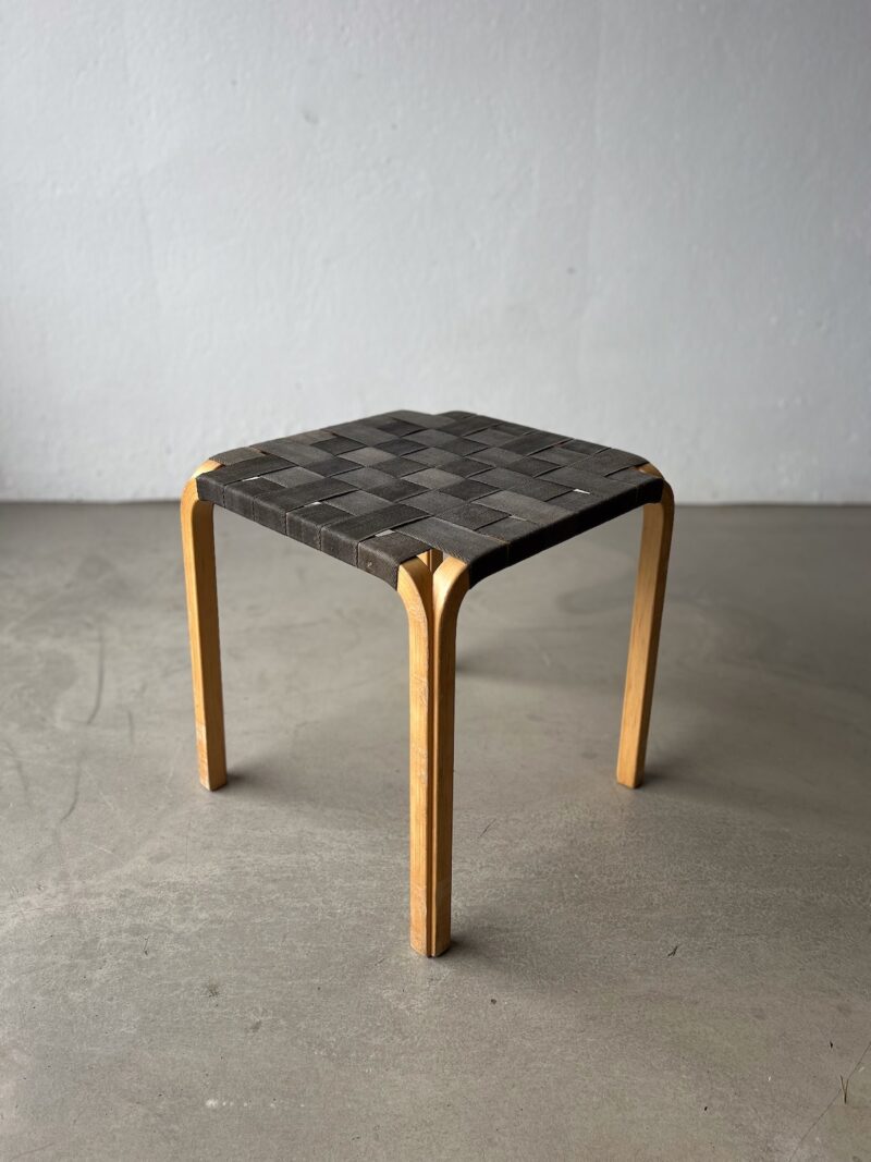 Y61 kollur - Alvar Aalto