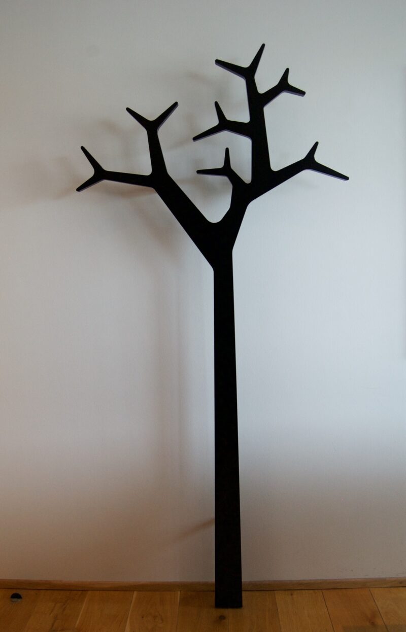 Tree Coat Wall – Katrín Ólina/Michael Young. - Image 2