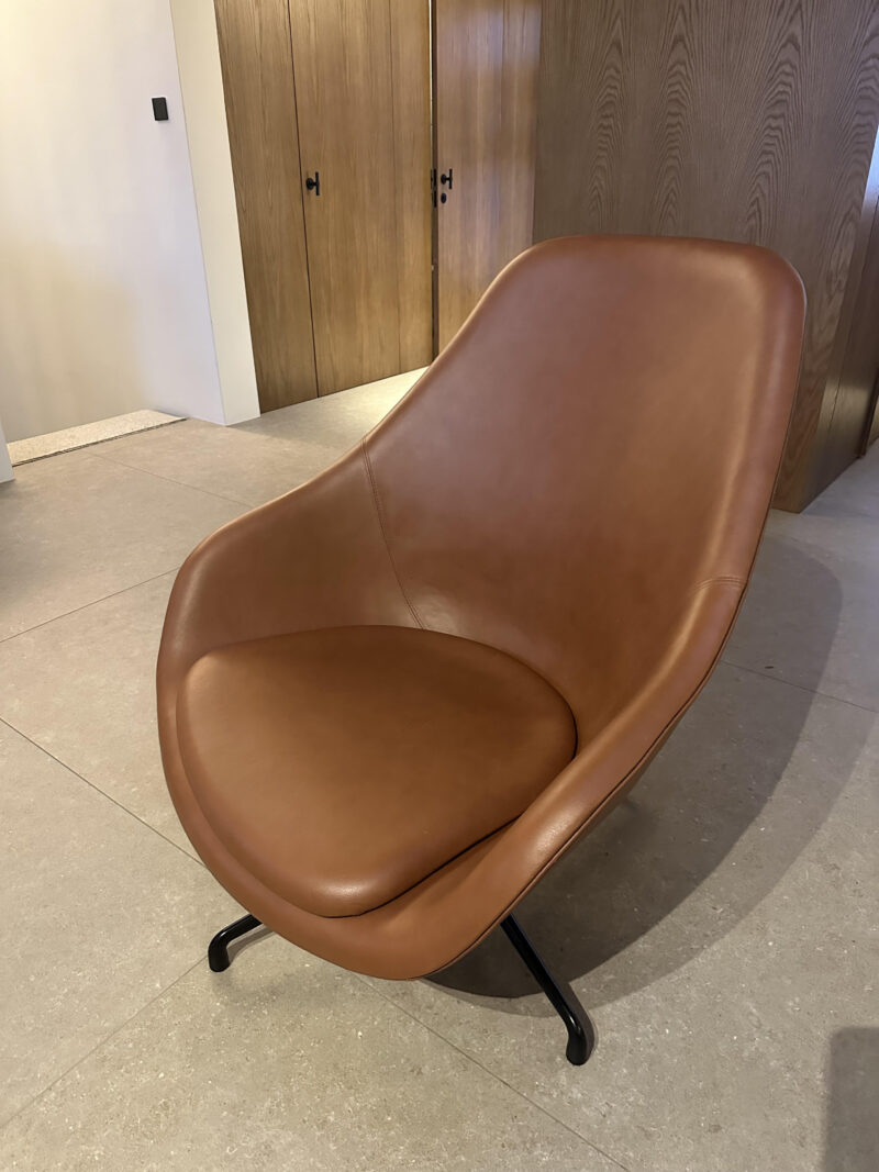 About a Lounge - HAY - Image 2
