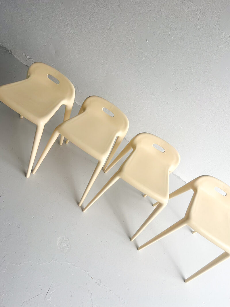 Yuyu Stool - Stefano Giovannoni for Magis (4 saman) - Image 3