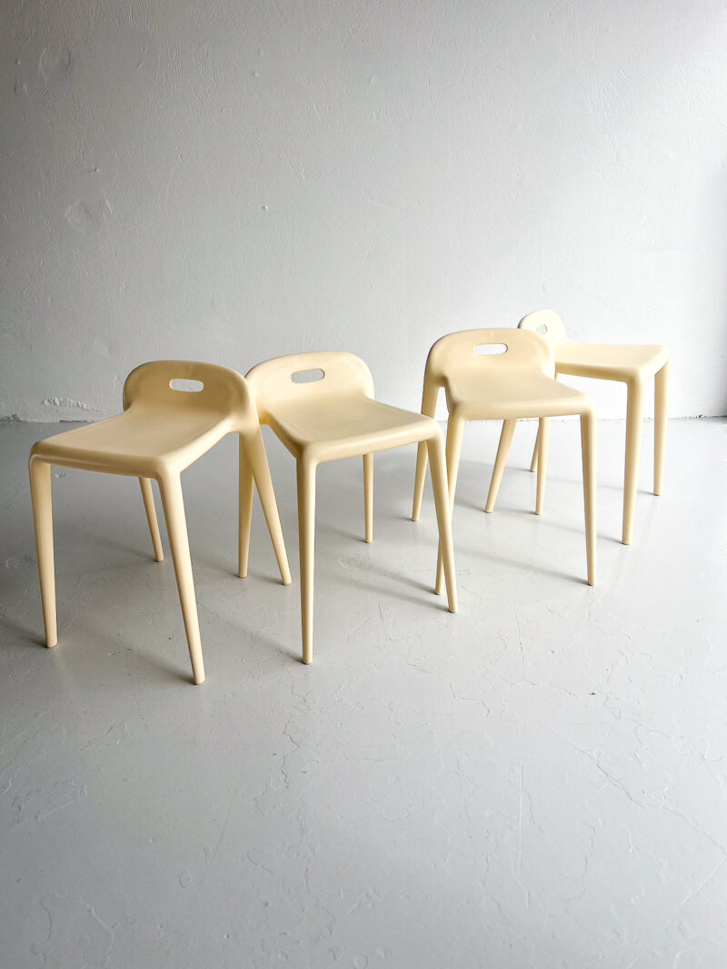 Yuyu Stool - Stefano Giovannoni for Magis (4 saman) - Image 2