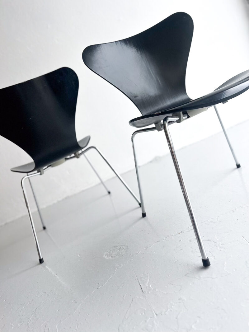 Sjöan - Arne Jacobsen (2 saman)