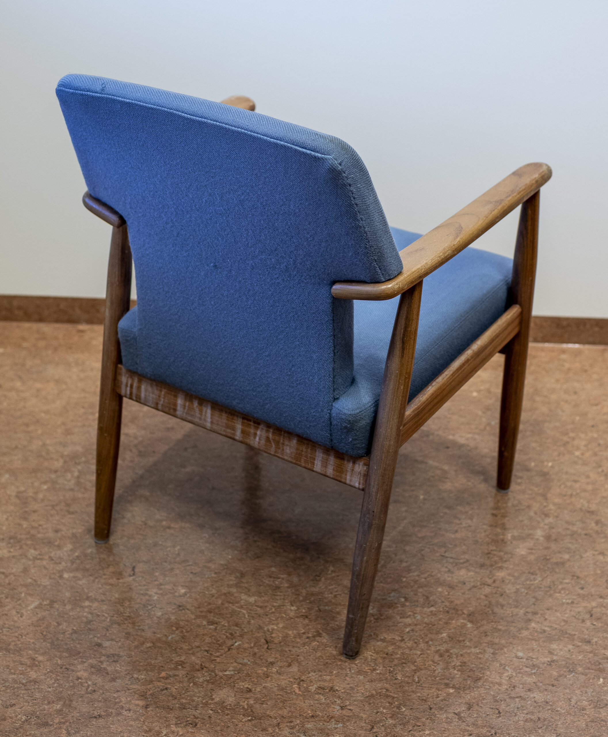 Stóll - Hjalti Geir Kristjánsson - Image 4