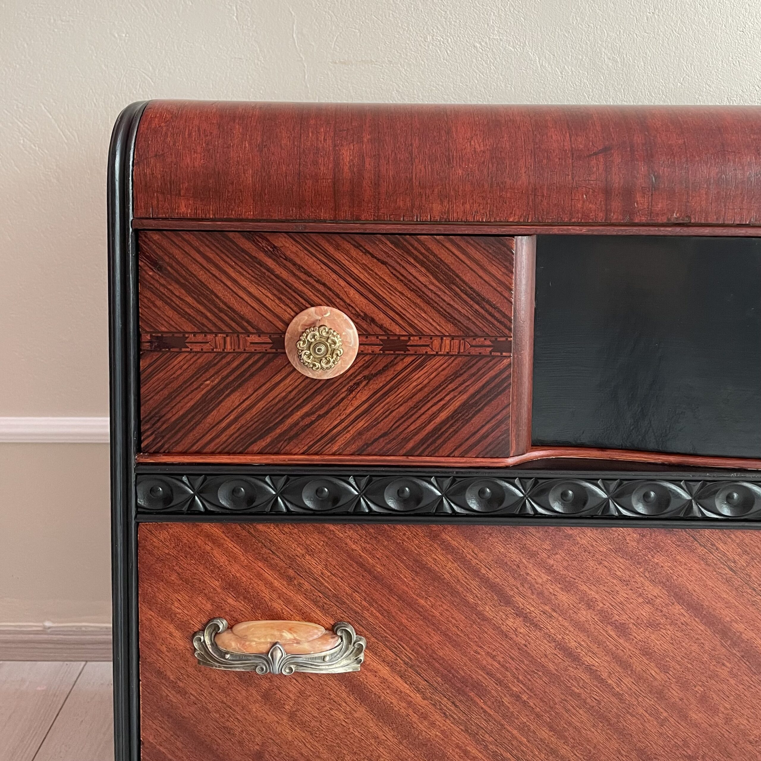 Art Deco Waterfall kommóða - Image 5