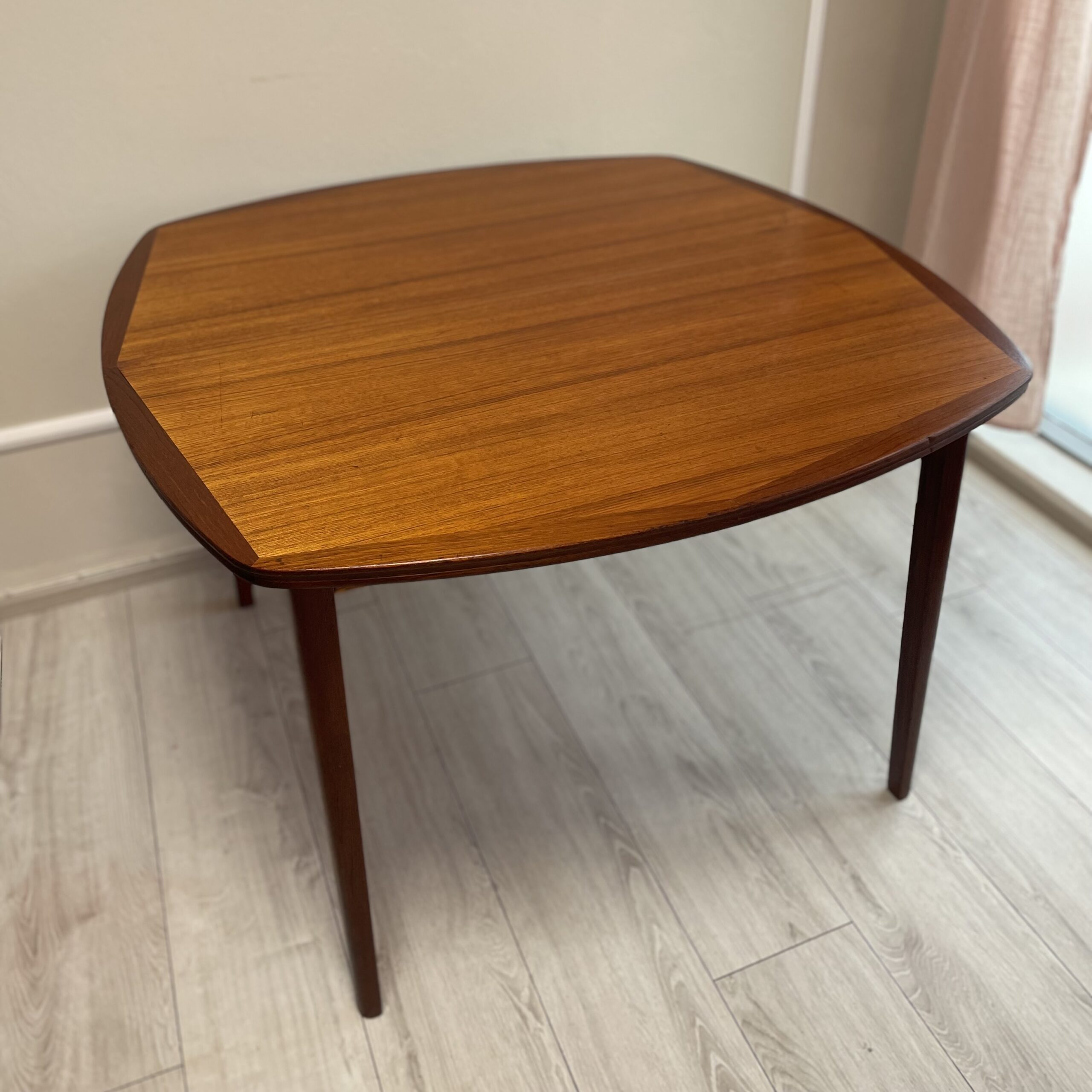 Tekk borðstofuborð - Image 4