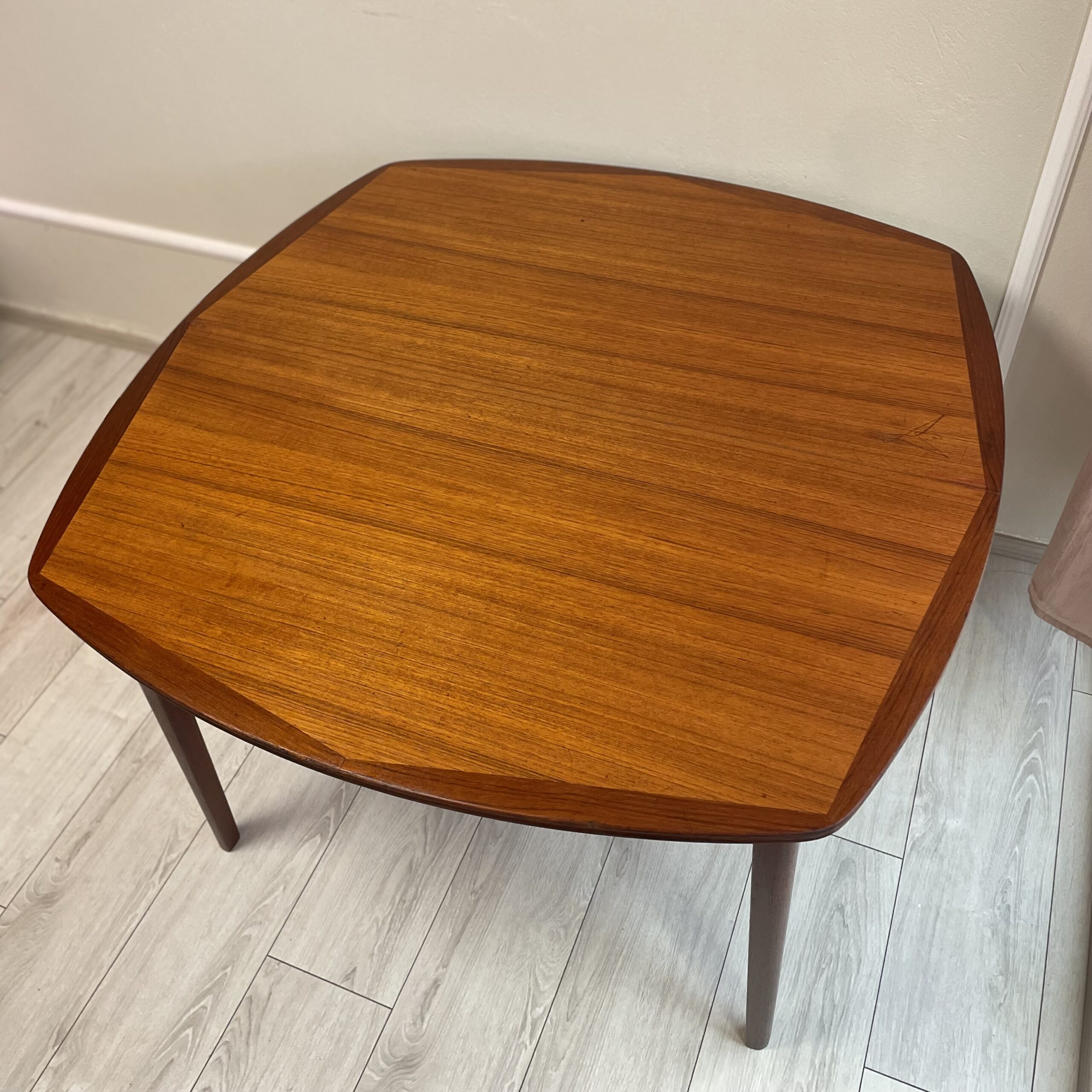 Tekk borðstofuborð - Image 7