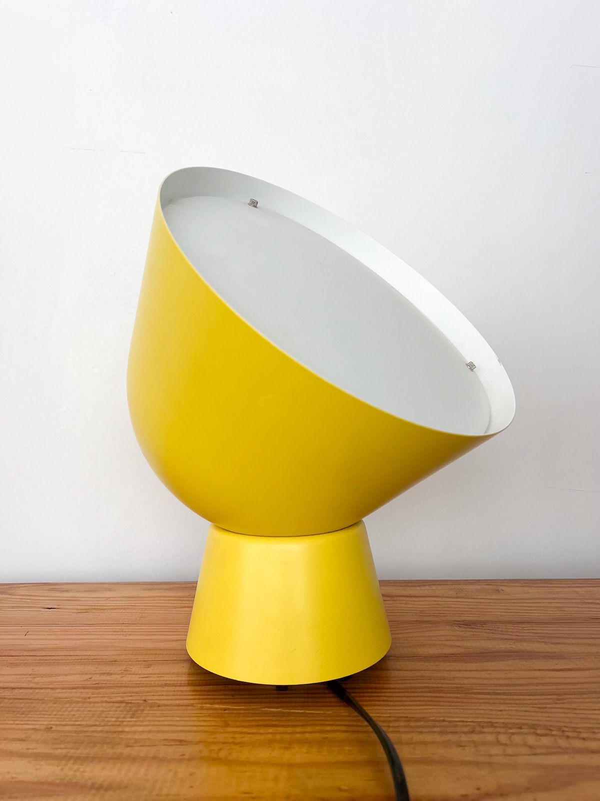 Gulur lampi - Ola Wihlborg - Image 2