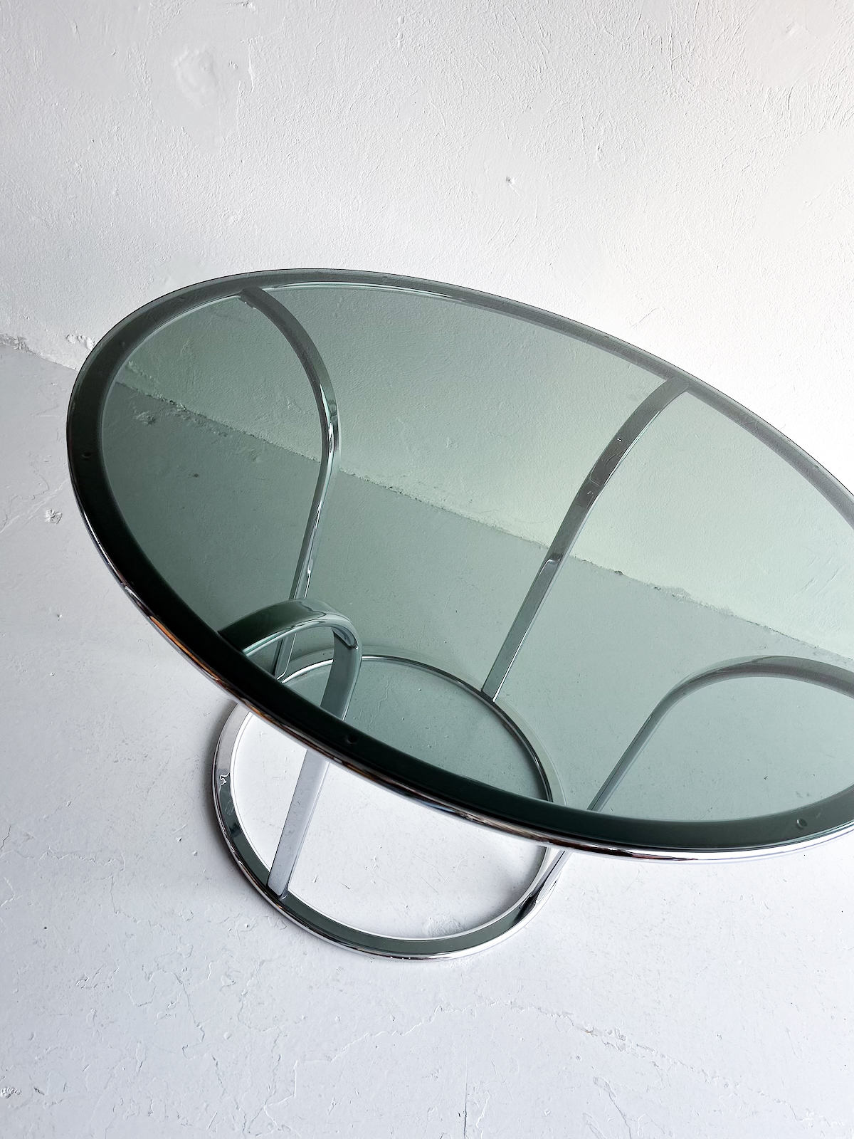 Hringborð - króm og reyklitað gler - Image 5