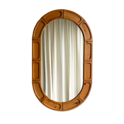 Sænskur furuspegill