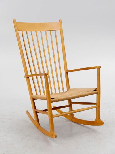 Hans J. Wegner Rocking Chair “J16”